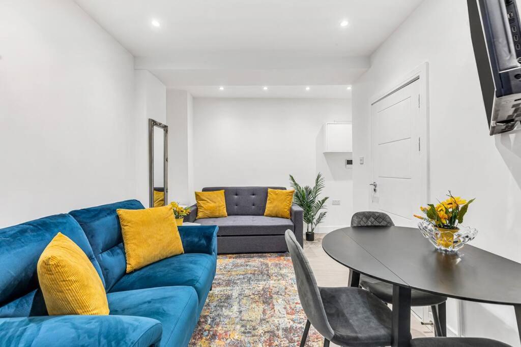Luxstay Holland Park Apartment With Ac London Ngoại thất bức ảnh